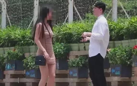 �ѻ���������˯ǧ����17����Ů���� ���й�Ů����˯