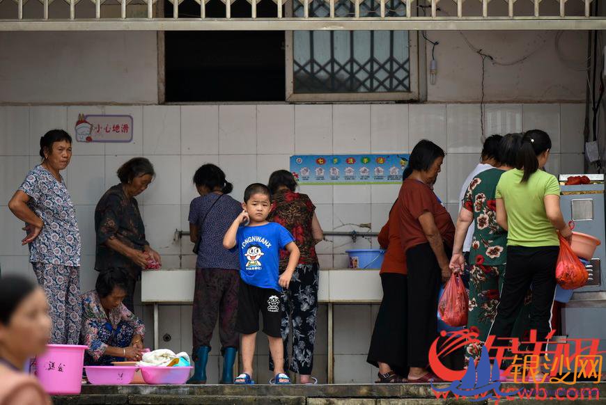 2020��7��13�գ�����ʡ۶���ص����־����õ���һ����ѧУ��۶���ظ����������־�����������ʱ��ס��� �������ȫý����� �ν��� ��