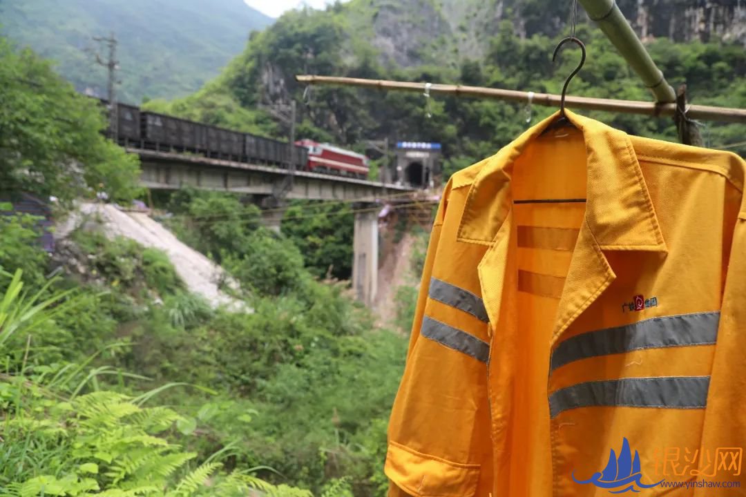  ������Ϯ����λ�ϱ�ͽ���߽���ɽ��