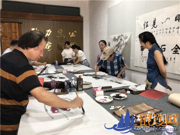 赤坎区文化馆寸金印社分馆成立--碧海银沙论坛