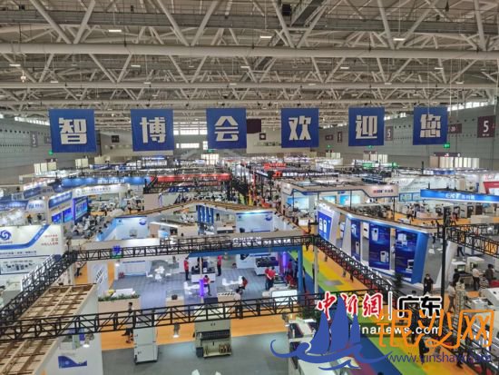 展会现场。(摄影:郑小红) 展会现场。(摄影:郑小红)