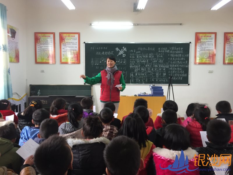  ǿ��ҵ������ ȫ������������Ӯ��ƶ����ս