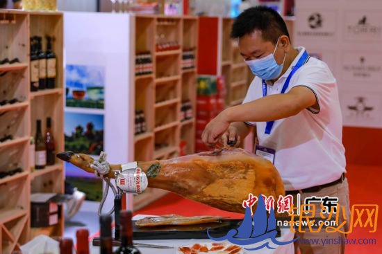 �������Ȳ���������ƽ� �����F 