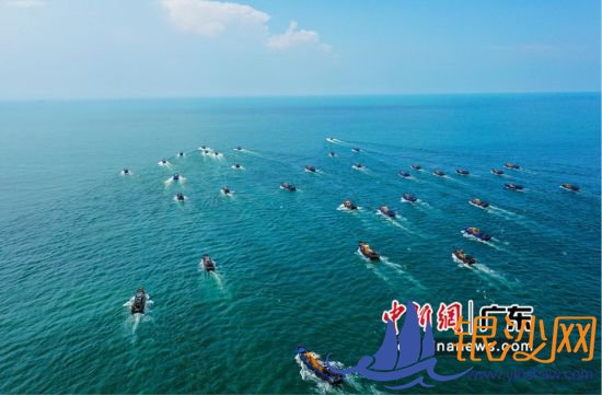 ͼΪ���������洬��ʼ��һ�ֵĲ�����ҵ���ֱ̺���Ӱ 