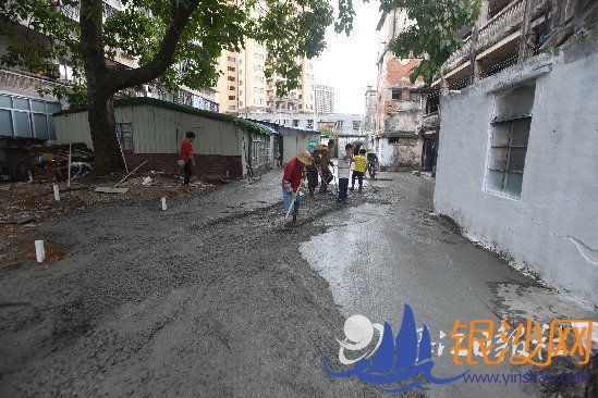 ϼɽ233���Ͼ�С�����칤�������ƽ�