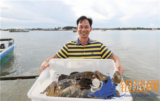 金融“贷”动活水来 支农惠农暖人心