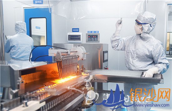 “六稳”“六保” 防疫复产两不误