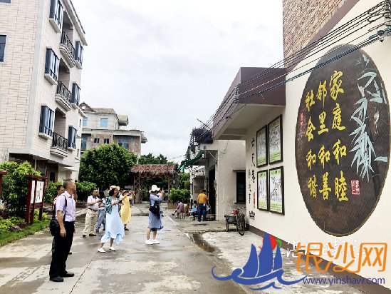 稳村剃头匠的春天