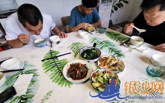 ��¶ʱ����һϯ������