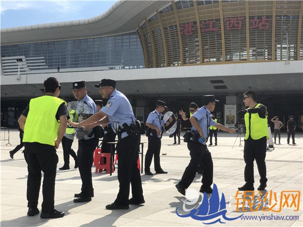 ���¹����񾯿�����Ӳ����