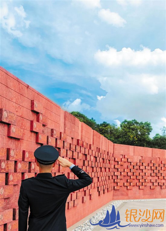 广东公安英雄广场正式落成 1282名公安民警以生命守护南粤平安