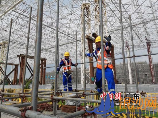 �Ϻ�GAMECO�ɻ�ά����ʩ���ڹ�����Ŀ�������ֳ�չʾʩ������������ �����ߣ����� 