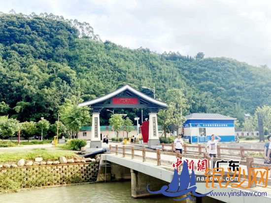 连樟村入口。许杰 摄 连樟村入口。许杰 摄