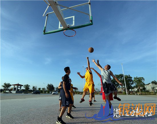 �������ɫ��