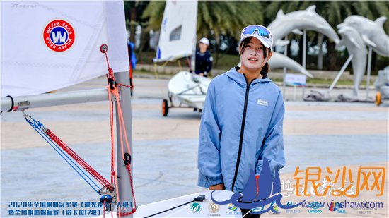 ϲ����15�����������侲�¶ᡰտ����һ��