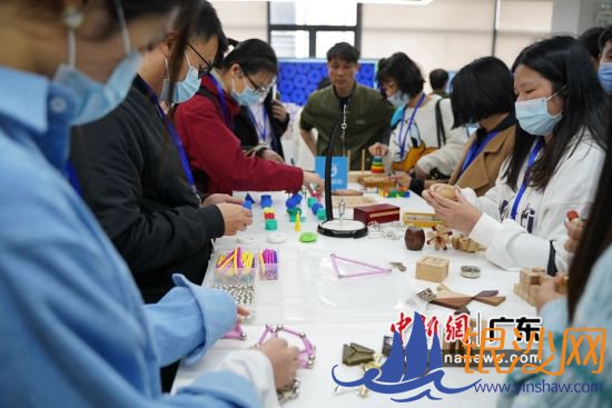 UIC��ѧ�л�����ѧ���������Ӫ�С������ 