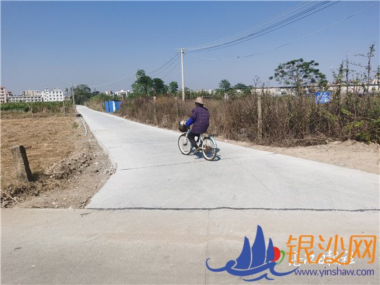 6条村庄近万村民告别出行难